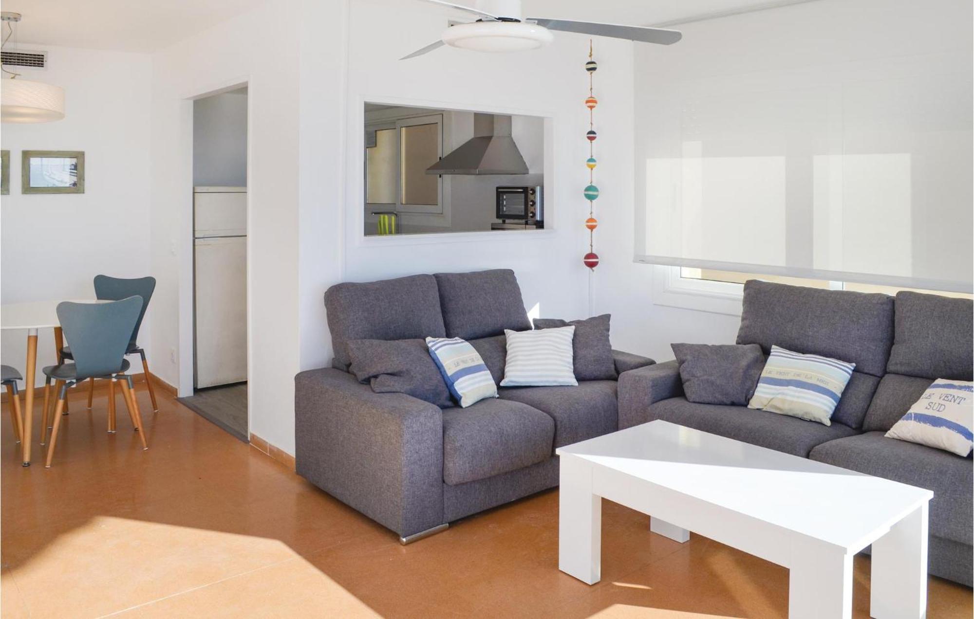 3 Bedroom Beautiful Apartment In リョレート・デ・マル エクステリア 写真